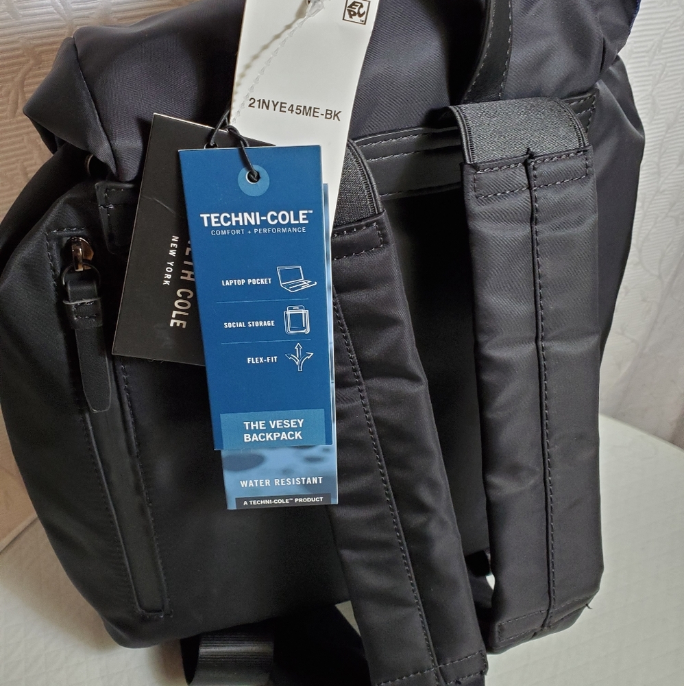 Kenneth Cole Backpack - Picture 2 of 4